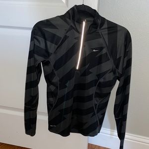Nike dri-fit quarter zip
